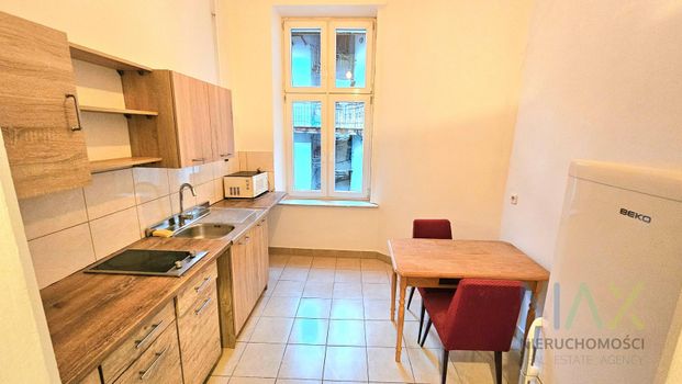 przestonne mieszkanie w starej kamienicy, ul. sarego - Фото 1