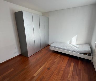 Grosszügiges 8.5-Zimmer-Haus im Kreis 2, ideal für eine WG, befrist... - Photo 3