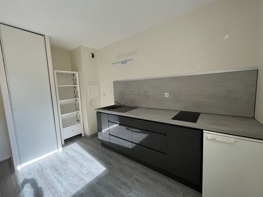 Location appartement 1 pièce, 30.00m², Reims - Photo 1