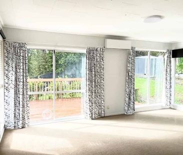 Three double bedrooms! Good Location! - Photo 4