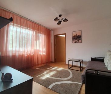 Apartament 2 camere, Tomis Nord, balcon,an universitar - Photo 2