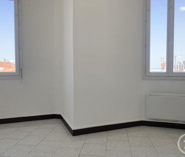 Location Appartement 2 pièces 33m² MARSEILLE 7ème - Photo 1