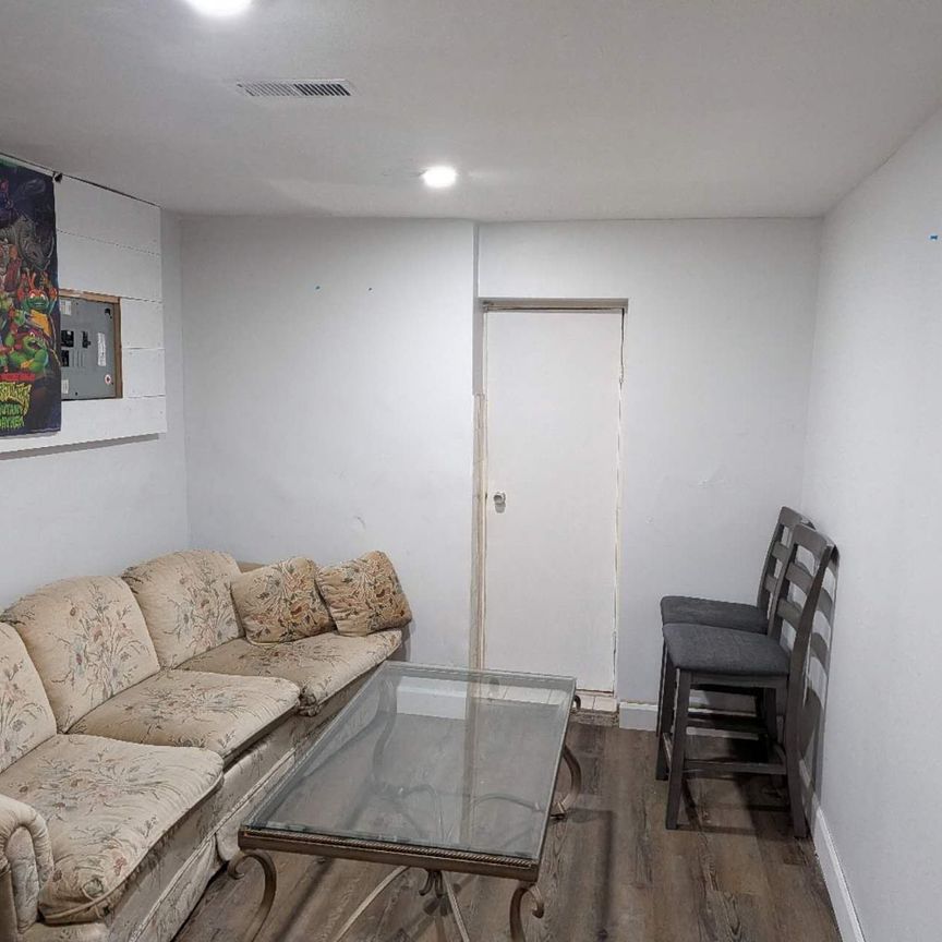For Lease - 25 Linelle Street Unit# ( Basement ), Toronto, Ontario - Photo 1