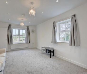 5 bedroom detached house to rent - Photo 1