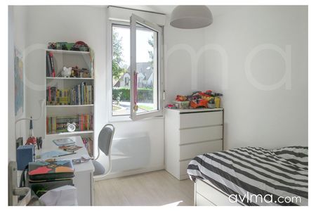 Location Appartement 6 pièces 125m² ST GERMAIN EN LAYE 78100 - Photo 3