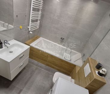 Mieszkanie 2 -pokojowe z balkonem i parkingiem - Photo 2