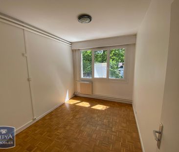 Location Appartement 4 pièces 82m² LE MANS 72000 - Photo 6