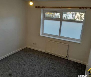 Wheatley Lane, Halifax, United Kingdom, HX3 - Photo 2