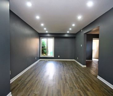 For Lease - 148 Fanshawe Drive, Brampton, Ontario - Photo 3