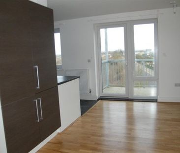 Arisdale Avenue, South Ockendon, Property for rent - Photo 4