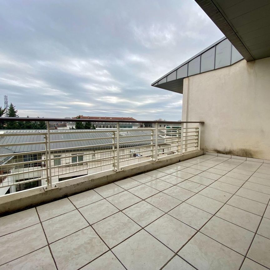 « AVIGNON EM - APPARTEMENT T4 AVEC TERRASSE ET PARKING » - Photo 1