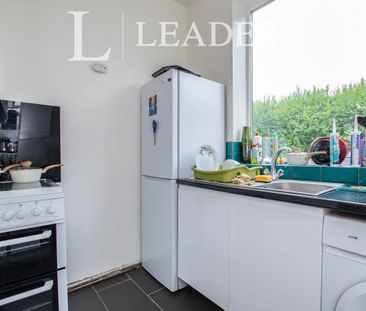 1 bedroom link detached to rent Christchurch Road, Bournemouth - Photo 2