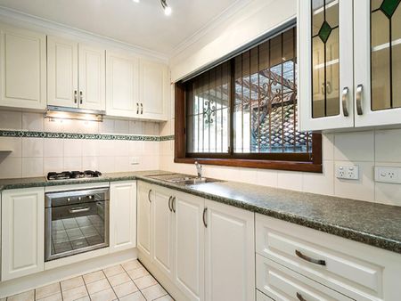 3/76 Rathmines Street, Fairfield VIC 3078 - Apartment For Rent | Domain - Photo 2