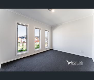 21 Abacot Street, Clyde North, Vic 3978 - Photo 5