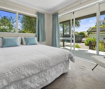 Sunny Home in Prime Matua Location - Matua - Photo 4