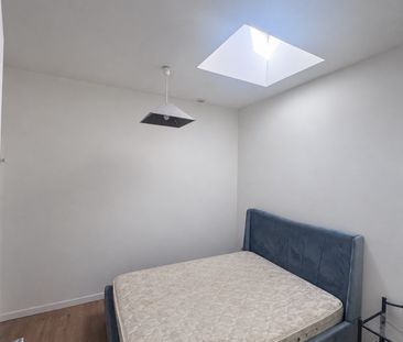 Location Appartement 3 pièces 50m² BORDEAUX 33000 - Photo 4