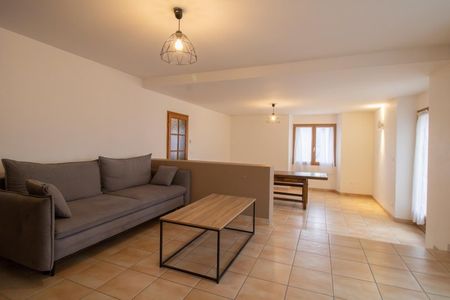 Location / Maison T4 - Photo 5