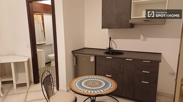 rome, Lazio 00166 - Photo 1