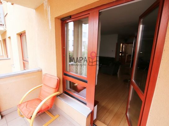Dwupokojowe mieszkanie z balkonem, duże - 60 m2! - Photo 1