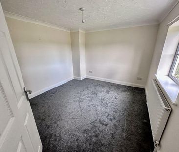 5 bedroom detached house to rent - Photo 4