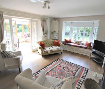 3 bedroom detached house to rent - Photo 5