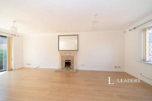 4 bedroom house to rent Quenby Way, Bromham, Bedford, Bedfordshire, MK43 - Photo 1
