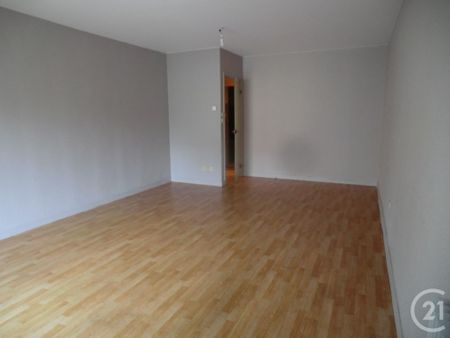 Location Appartement 3 pièces 67m² BRIVE LA GAILLARDE 19100 - Photo 2