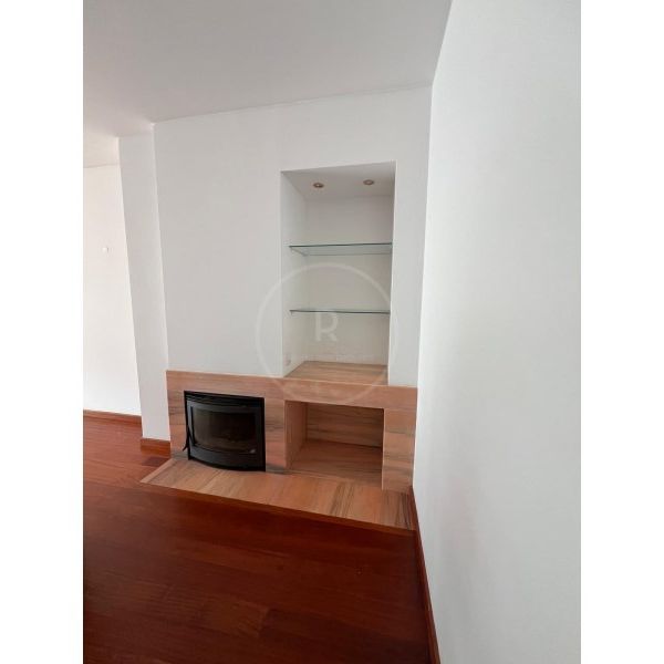 Apartamento T3+1 em Porto - Foto 1