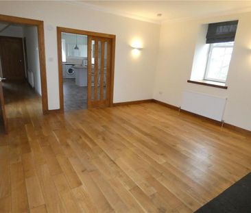 4 bedroom cottage to rent - Photo 2