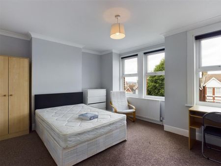 Elm Grove, Brighton - Photo 2