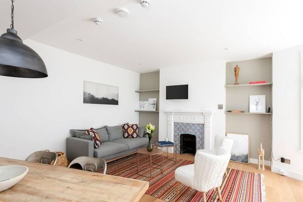 Flat 1, 62 Comeragh Road, London - Photo 1