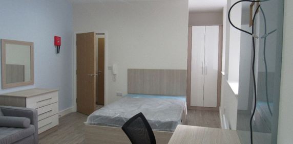 Winckley Square, Flat 07, PRESTON, Lancashire PR1 3JQ - Photo 2