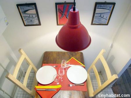 Logement à Paris, Location meublée - Photo 5