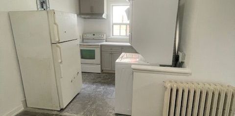 For Lease - 1516 Eglinton Avenue Unit# Apt 2, Toronto, Ontario - Photo 2