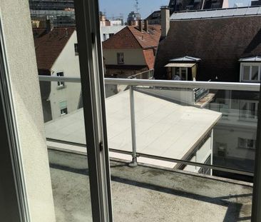 APPT 2P AVEC CUISINE EQUIPEE ET BALCON - Photo 2