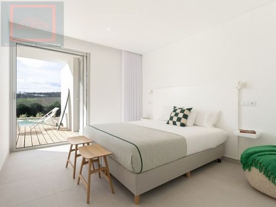 2 room luxury Villa for rent in Alcobaça, Distrito de Leiria - Photo 1