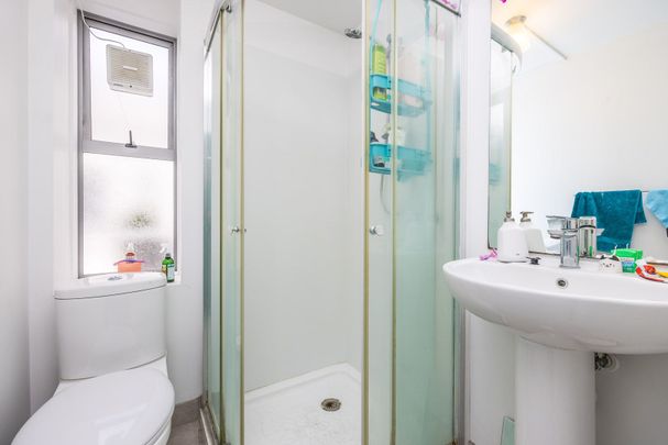 Downtown Sophistication - Photo 1