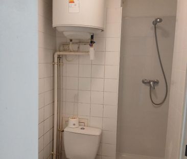 Location Appartement 1 pièce 18m² - Photo 1