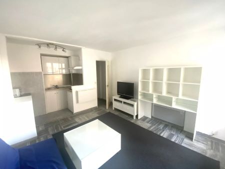 Appartement 1 pièces 26m2 MARSEILLE 10EME 650 euros - Photo 4