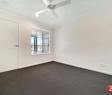 1/32B Arafura Avenue - Photo 1