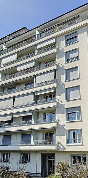 Charming accommodation located in the city center of Fribourg - Foto 2