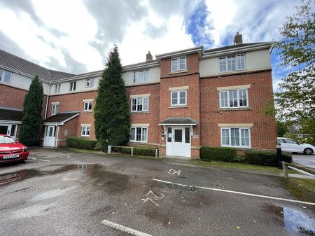 27 Coniston House Spinner Croft, S40 - Photo 2