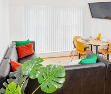 1 bedroom private hall to rent - Photo 1