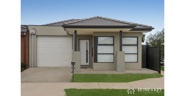 Don't miss out on this Modern Home - Photo 1