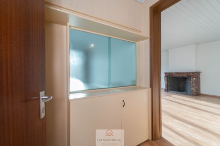 Ruim appartement aan station Gent-Sint-Pieters - Photo 3