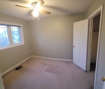 For Lease - 72 Forestwood Street, Richmond Hill, Ontario - Photo 3