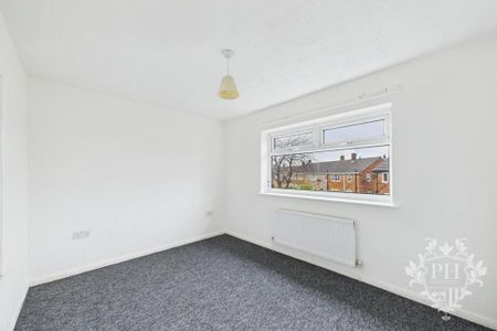 3 bedroom end of terrace house to rent - Photo 3