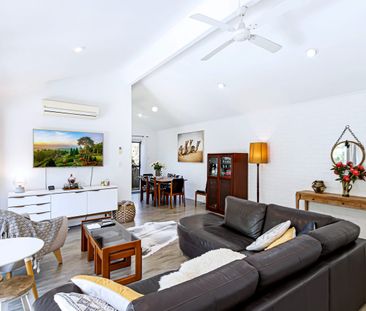 Family Living in Tewantin - Photo 4