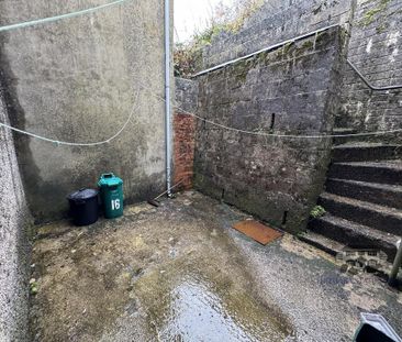 2 bedroom terraced house to rent - Photo 6