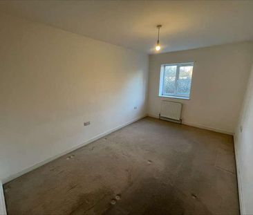 Central Luton - Bedford Heights - - Balcony - Bedroom, LU2 - Photo 3